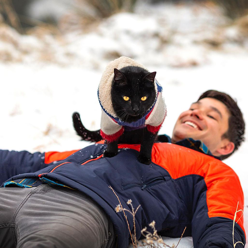 JJ Yosh and Simon the Backpacking Kitty in the snow